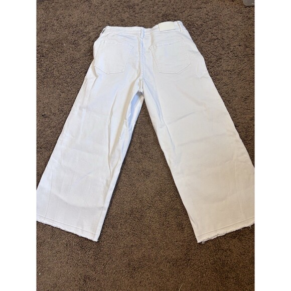 EDITED BY REMI BADER WOMEN HIGH RISE RELAXED FIT WIDE LEG CROP WHITE PANT Size 8 - Picture 2 of 14